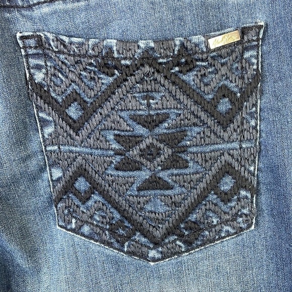 Melissa McCarthy seven7 slim flare medium wash jean size 24 - Picture 3 of 8
